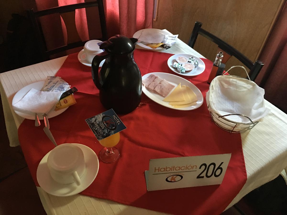 Hotel Kolping San Ambrosio Linares Zewnętrze zdjęcie