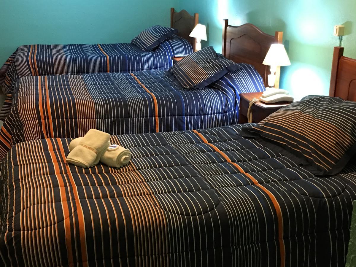 Hotel Kolping San Ambrosio Linares Zewnętrze zdjęcie